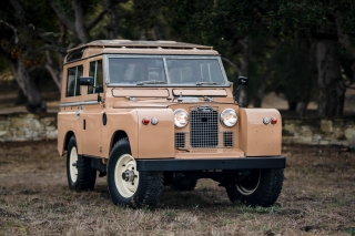 1964 Land Rover Series IIa 88 Station Wagon