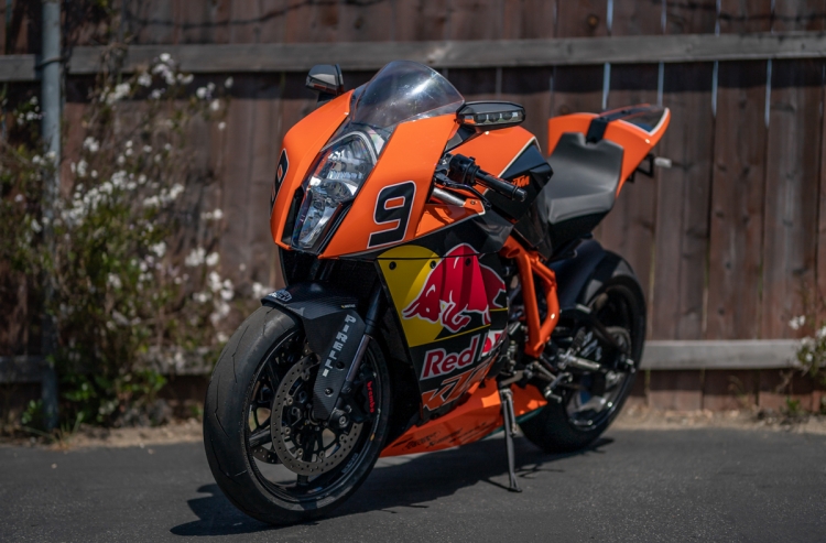 2010 KTM 1190 RC8 R Red Bull Limited Edition