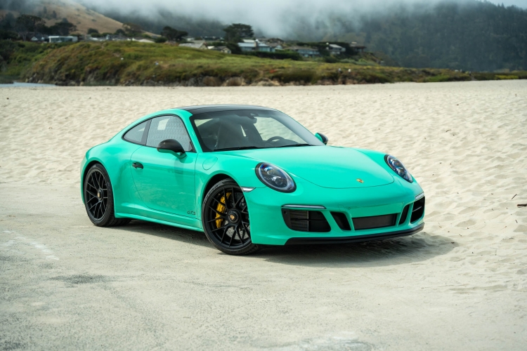 2019 Porsche 911 Carrera 4 GTS 2019 Porsche 911 Carrera 4 GTS