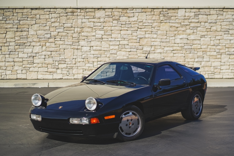 1989 Porsche 928 S4