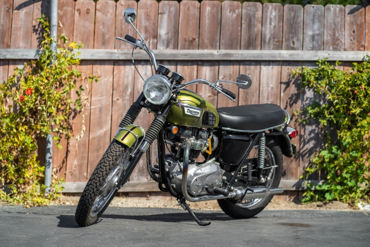 1970 Triumph TR6R Motorcycle