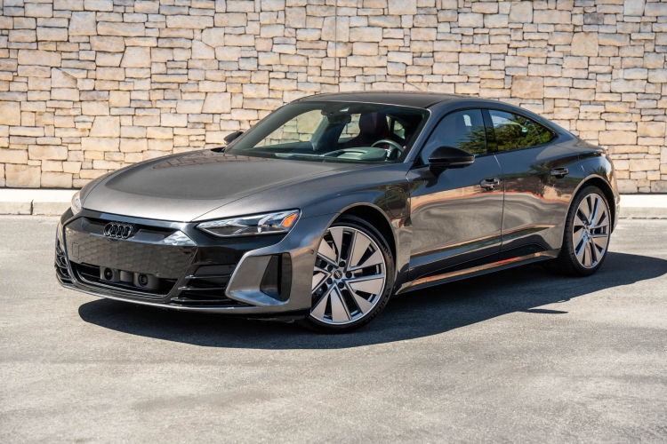 2022 Audi e-tron GT Prestige
