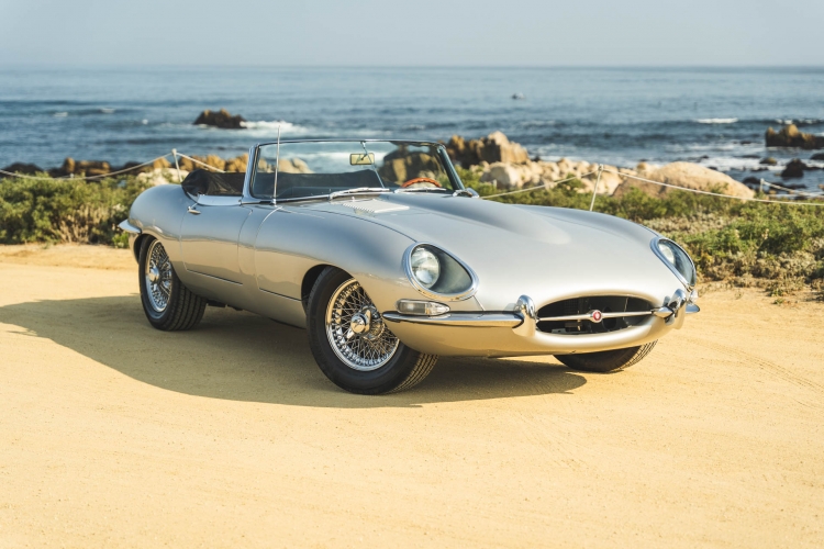 1967 Jaguar E-Type S1 4.2 Roadster 1967 Jaguar E-Type S1 4.2 Roadster