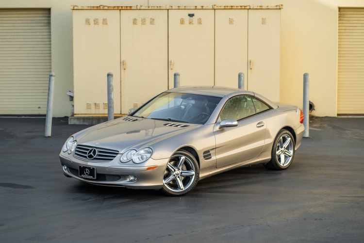 2004 Mercedes Benz SL500