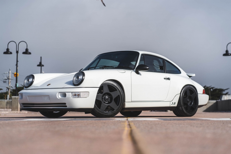 1993 Porsche 911 Carrera 2 Coupe