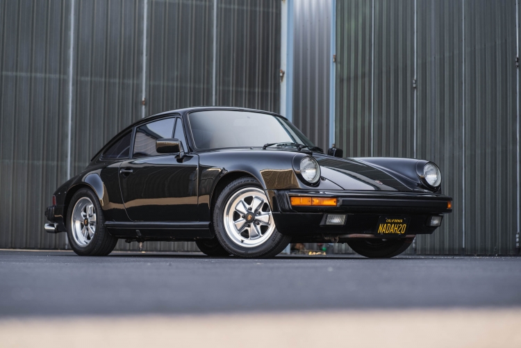 1986 Porsche 911 Carrera 3.2 Coupe 