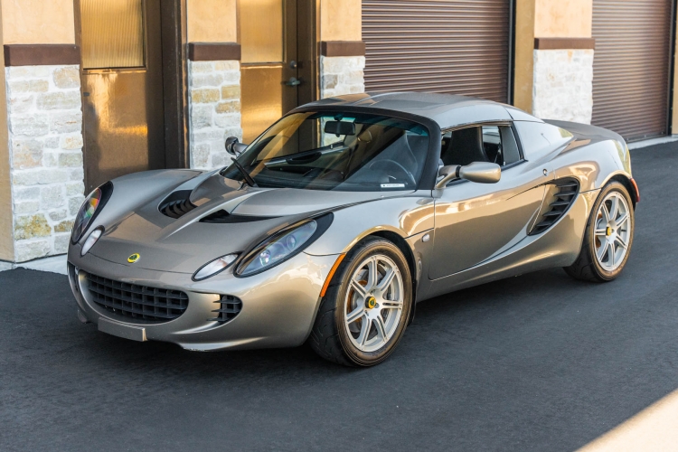 2005 Lotus Elise 